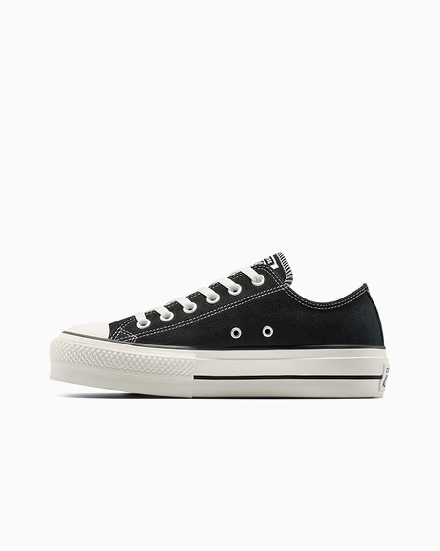 Chuck Taylor All Star Lift Platform Suede Unisex Low Top Shoe