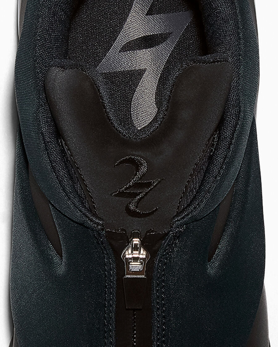 SHAI 001 Basketball Low Top Shoe