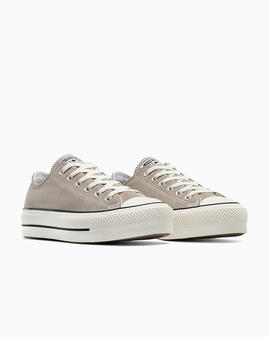 Chuck Taylor All Star Lift Platform Suede Unisex Low Top Shoe