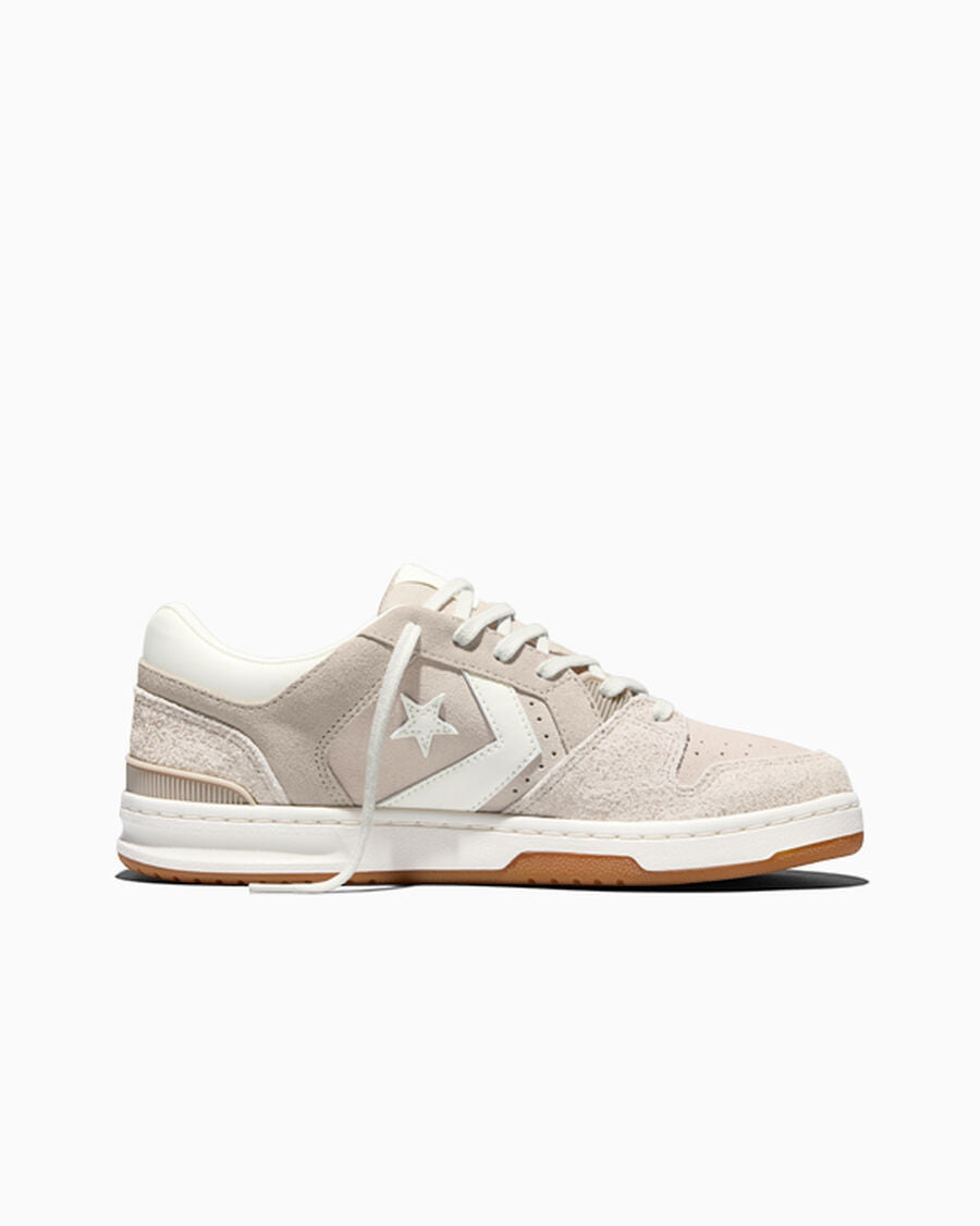 CL98 Suede Skate Low Top Shoe